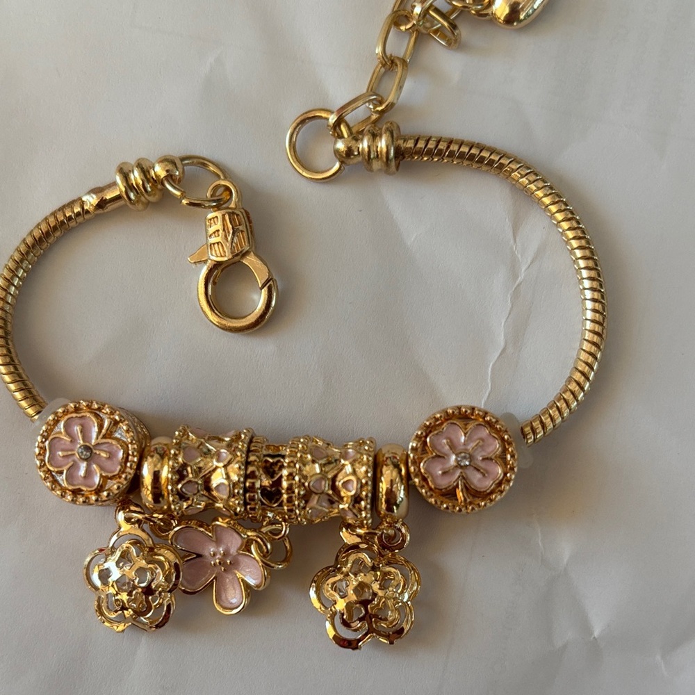 Chic Gold and Pink Floral Bracelet
